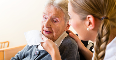 Jak pomáhá osobní asistence v závěru života?