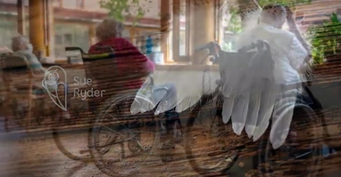 Zamávejte křídly pro ty nejkřehčí seniory 