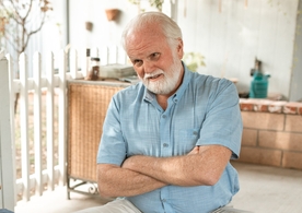 Příspěvek na bydlení vs. doplatek na bydlení