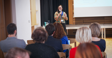 Konference s názvem Sdílená péče a case management: Vize budoucnosti komunit