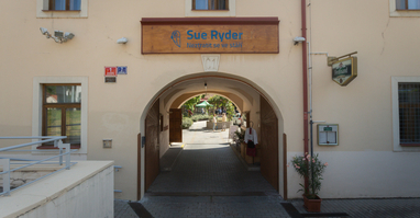 Den otevřených dveří v Sue Ryder. Vezměte svoji rodinu, přátele a přijďte za námi!