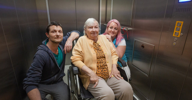 Bez výtahu se nehneme! A tak se skládáme na nový pro ty nejstarší z nás. Přidejte se, prosím