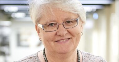 Články Moje stáří: Co je to dlouhodobá péče a kdo jí potřebuje? 